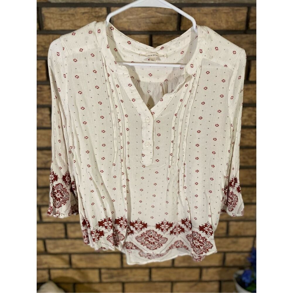 Fun 2 Fun 3/4 Sleeve Henley Blouse